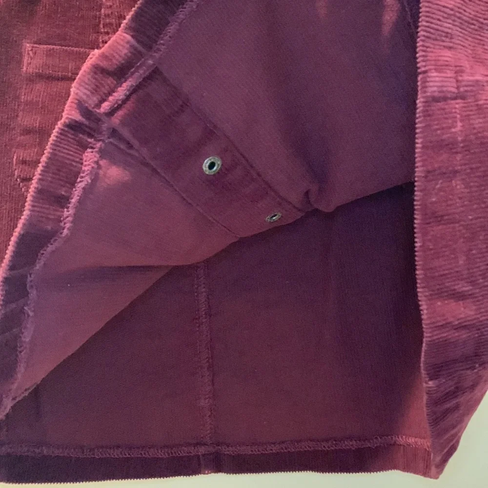 Never Worn Brandy Melville corduroy burgundy skirt - Picture 5 of 7